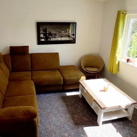 Cozy With Ocean Views & Easy Boat Hire Lejlighed *